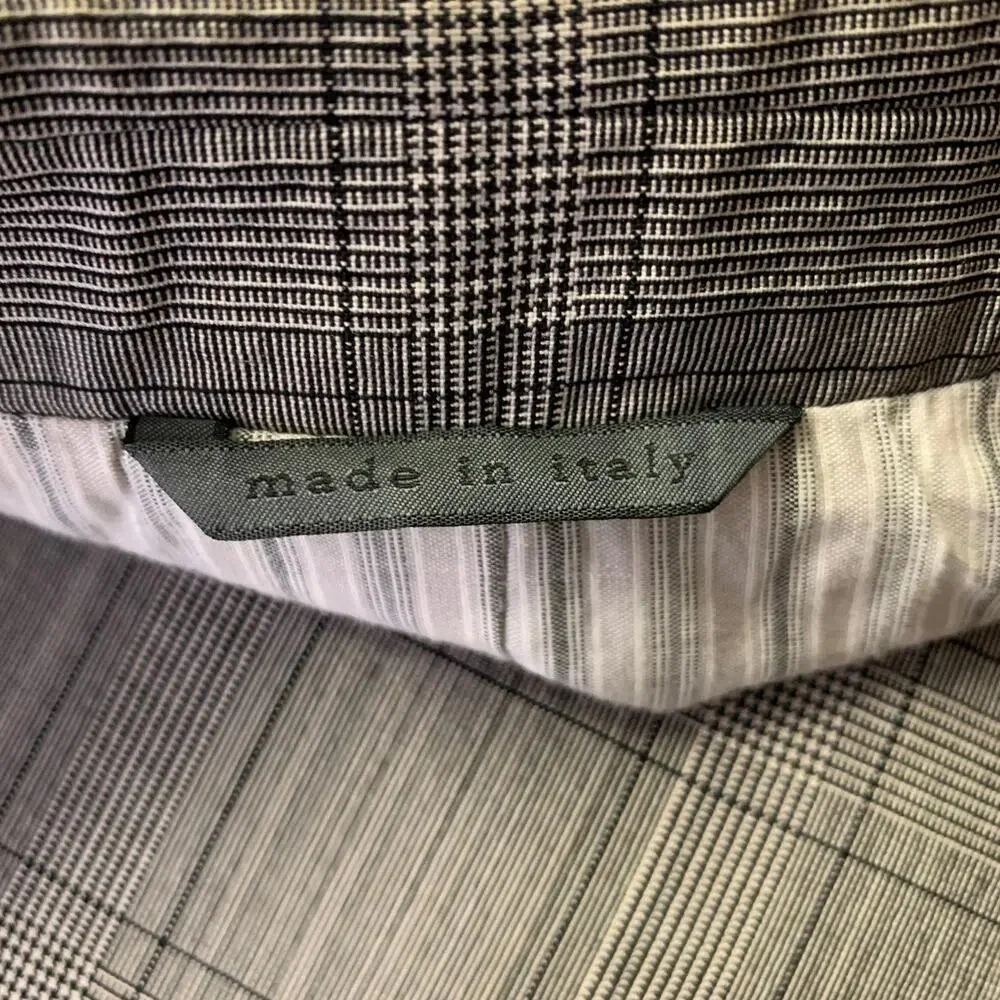 JOHN VARVATOS Size 38 Grey Plaid Wool Blend Notch Lapel Suit